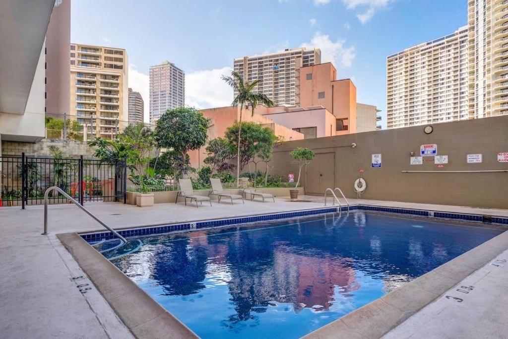 Soothing Hawaii Condo - 18F โฮโนลูลู ภายนอก รูปภาพ